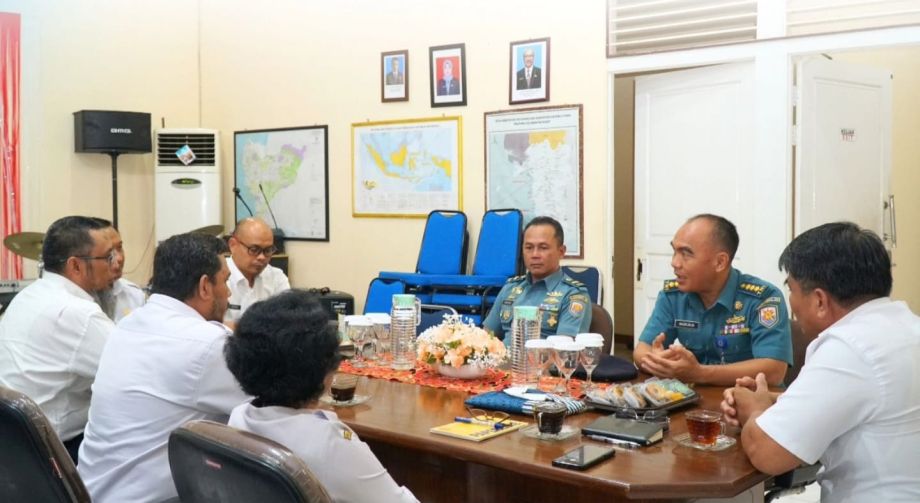 Silaturahmi Lantamal XII Pontianak ke DKP Prov. Kalbar